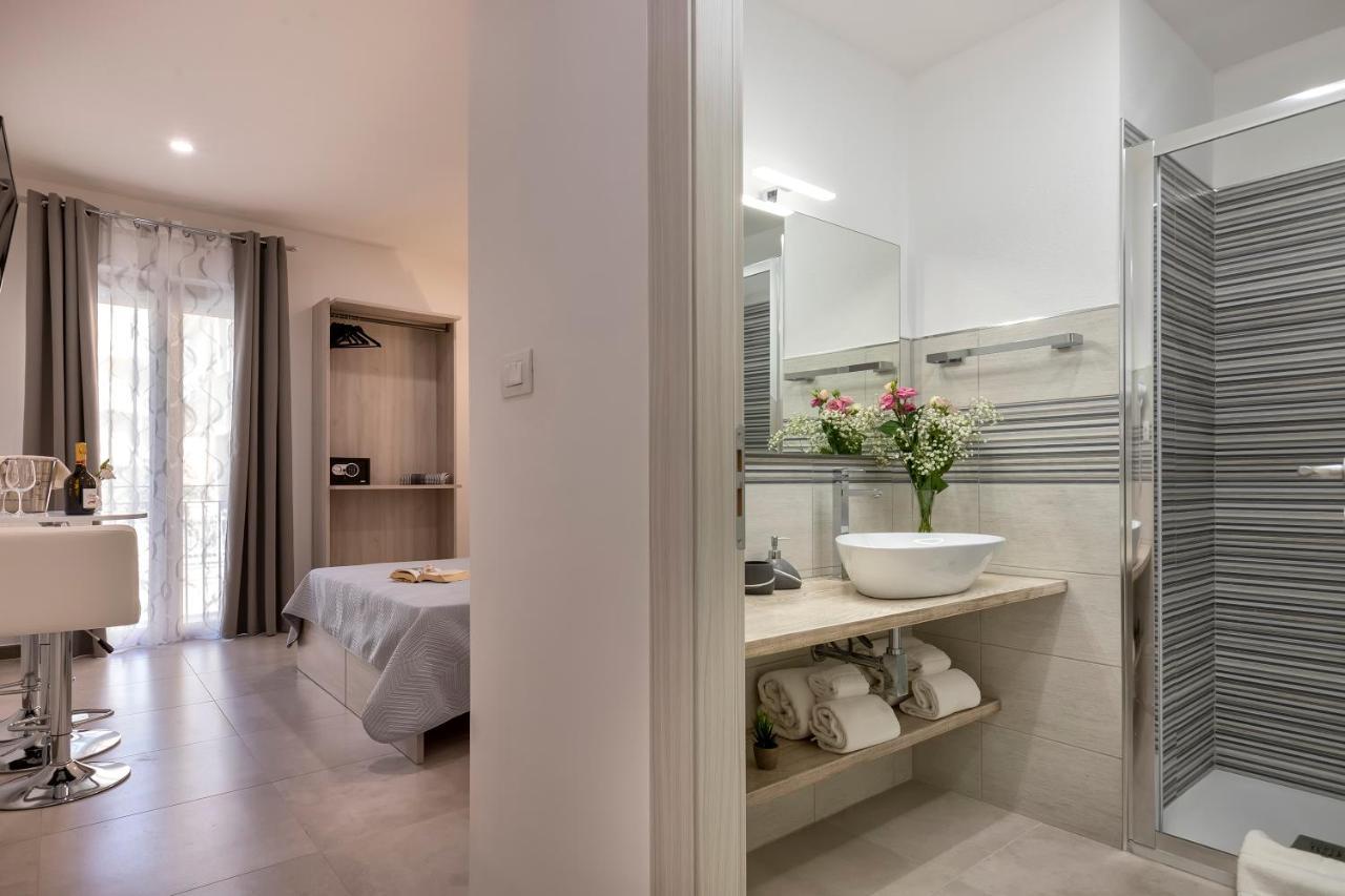Atteros Guest house